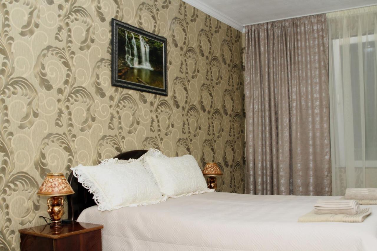 Georgian Hosts Tbilisi Hotell Exteriör bild