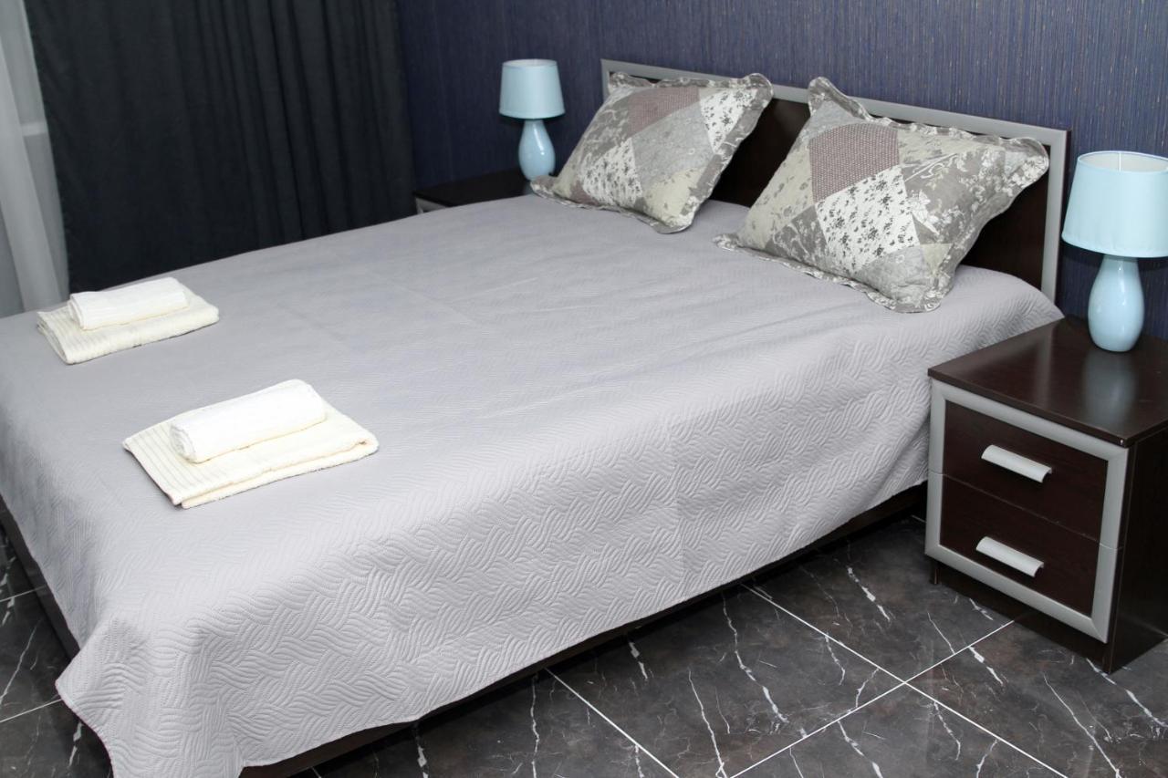Georgian Hosts Tbilisi Hotell Exteriör bild